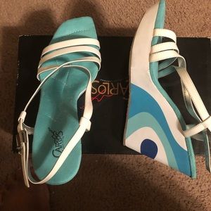 Color block wedges 10M